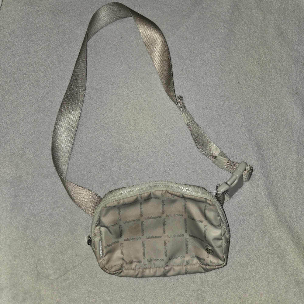 Lululemon Athletica Silver Belt Bag